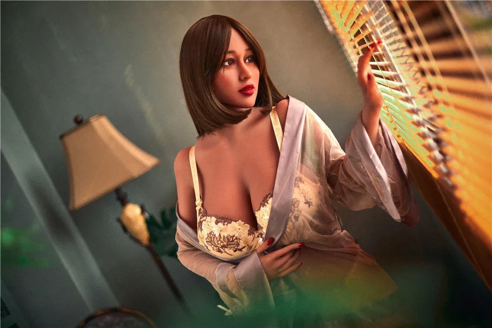 IronTech 163cm Plus TPE F Cup Sex Doll Sarah view 6