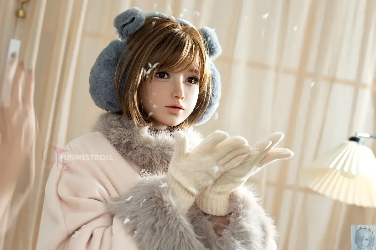 Funwest FS Series 157cm G Cup Full Silicone Sex Doll Amy Real Skin Texture view 4
