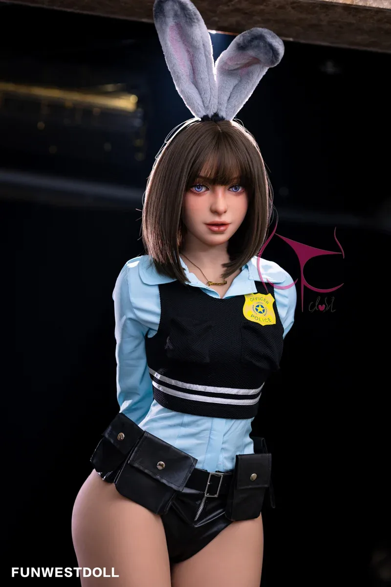 Funwest TPE 157cm C Cup Sex Doll Eudora view 3